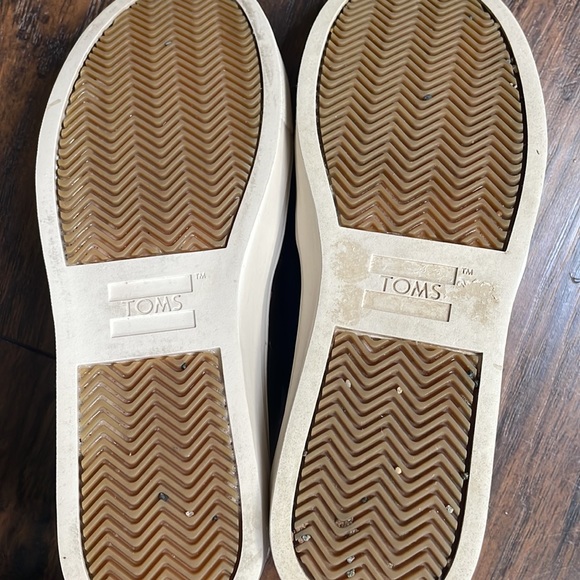 Women’s Toms Paxton Slip On - Picture 6 of 9